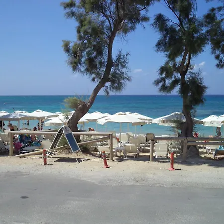 Vandrarhem Naxos Agia Anna (Naxos)